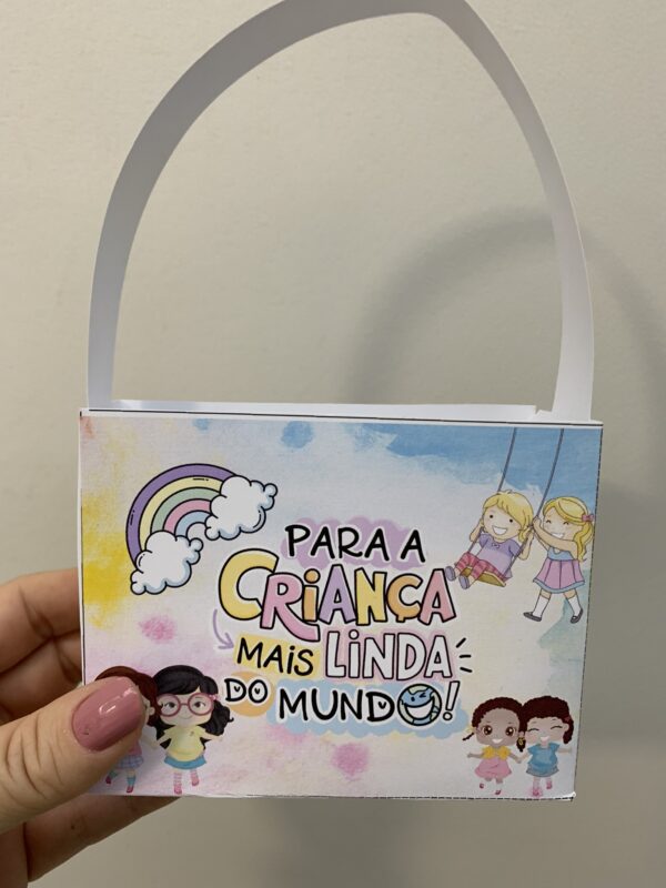 Revistinha de colorir, pôster para fotos e caixinha para bombons - Image 7